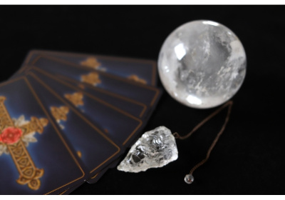 占い師として稼ぐために必要な事はいかに占いを伝えられるか